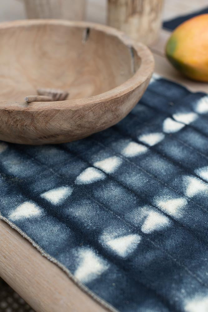 #ART20 TIE&DYE TABLE RUNNER